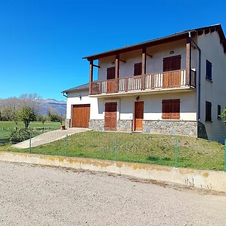 Holiday home Quatre Vents Osseja